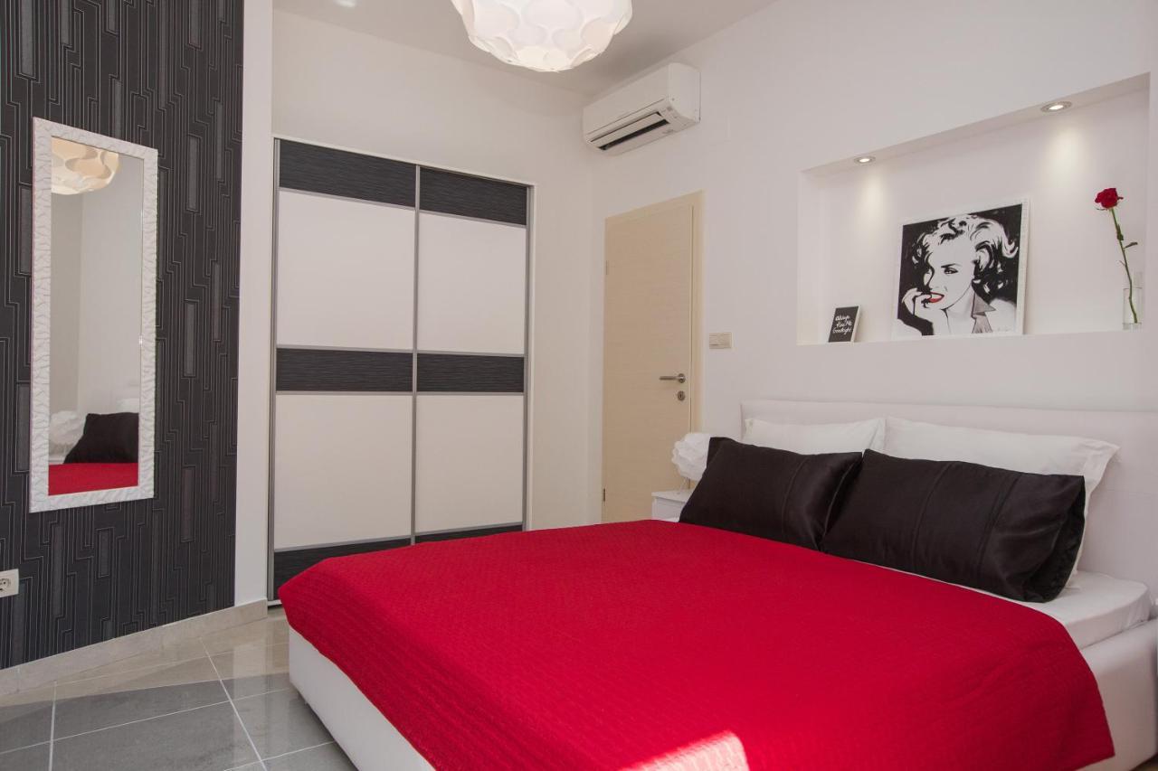 Apartments And Room Adriatic Blue ドゥブロブニク エクステリア 写真